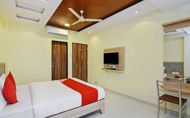 OYO 23365 Hotel Bright Plaza