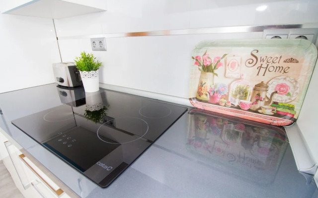 Delightful two bedroom Into Cathedral Square