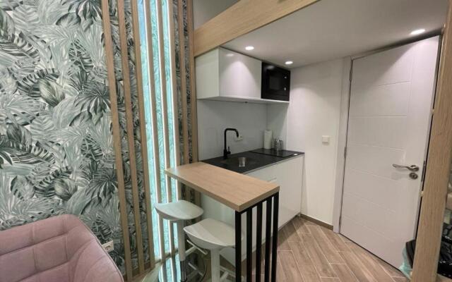 ZEUS DESIGN Mini Studio Vienna #5a