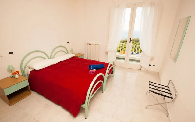 Paradise Beach Hostel