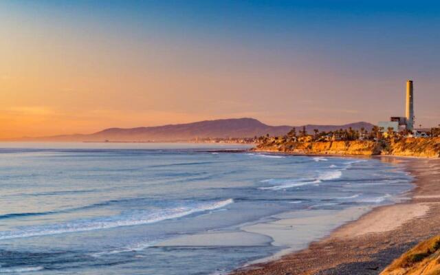 Holiday Inn Express Hotel & Suites Carlsbad Beach by IHG