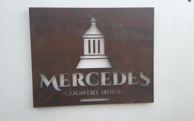 Mercedes Country House