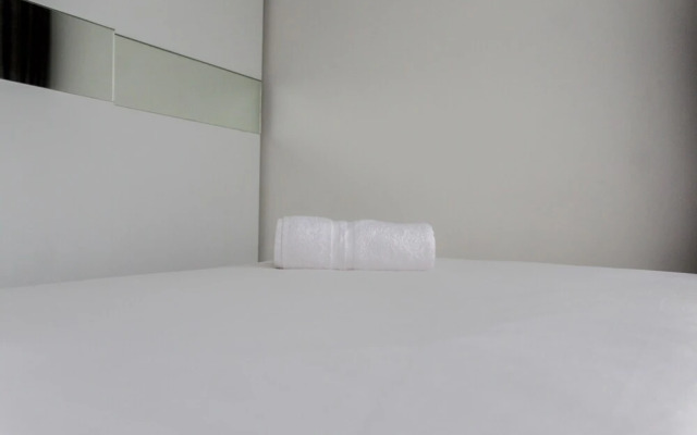 Modern and Comfort 2BR Apartment at M-Town Residence