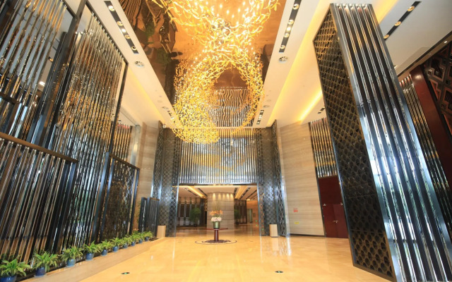 Chongqing River Hotel