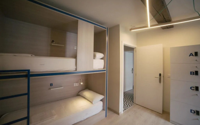 Santiago KM.0 - Hostel