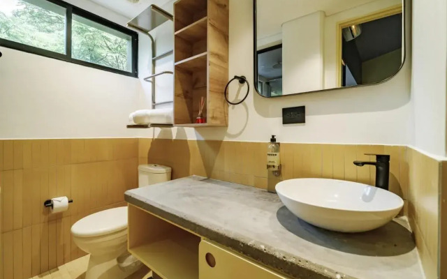 The Somos Flats Provenza