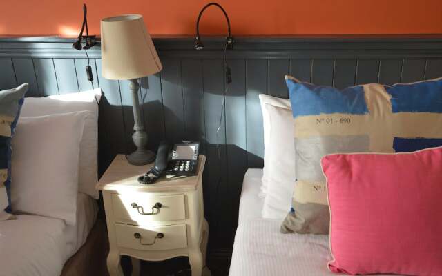 Emmet Hotel