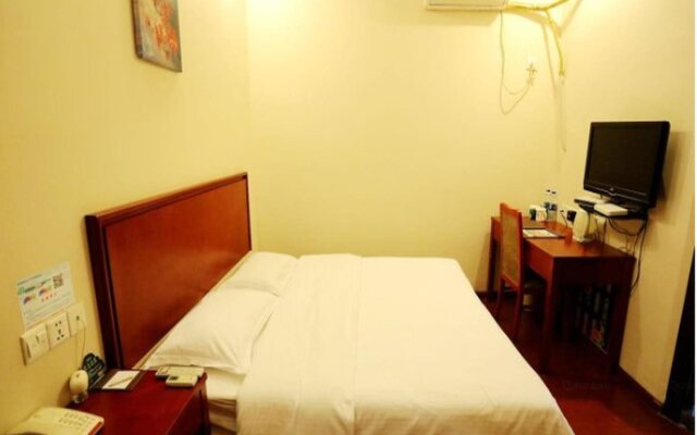 Greentree Inn Zhu Shan Road Metro Station Express Hotel