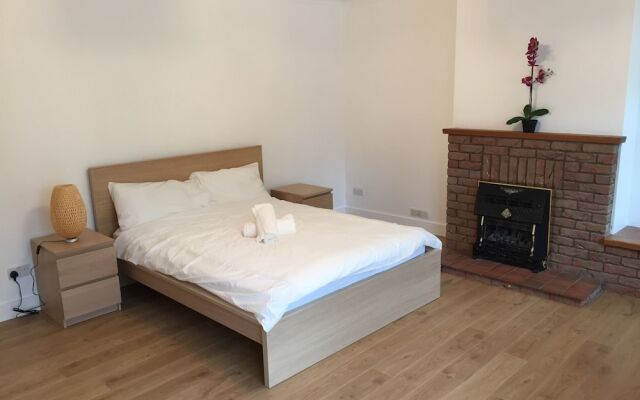 Heathrow LHR Apartments