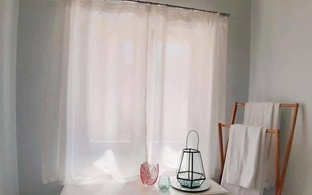 House Sidro, Stari Grad