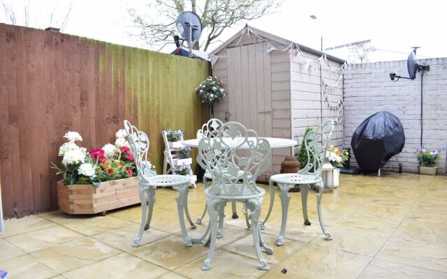 Beautiful 3 Bedroom Home in Parsons Green
