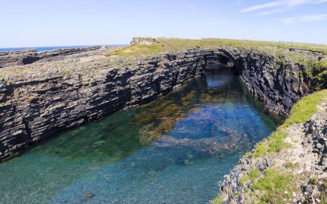 Kilkee Bay 18327