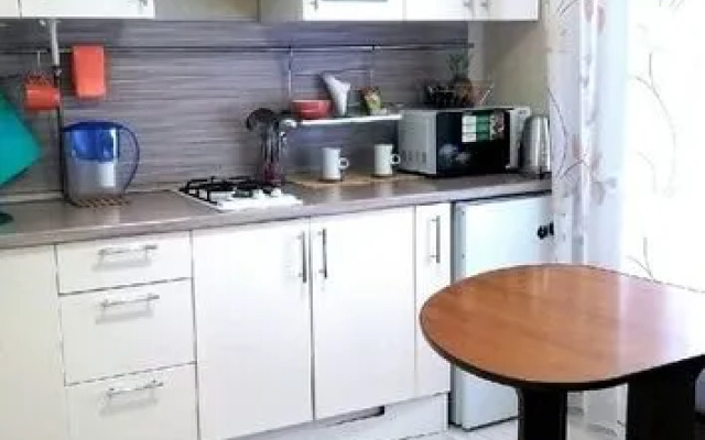 Apartments on Stepan Razin Embankment, 19