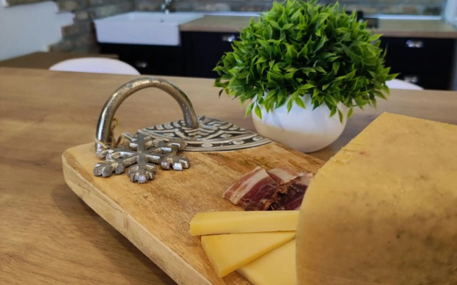 Apartment "King" Cesarica-Karlobag