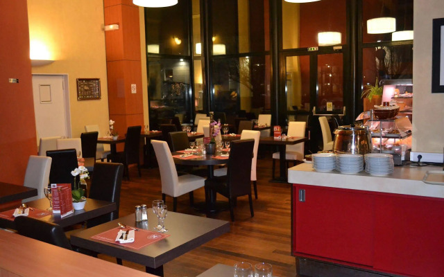 The Originals City, Hôtel Le Sextant