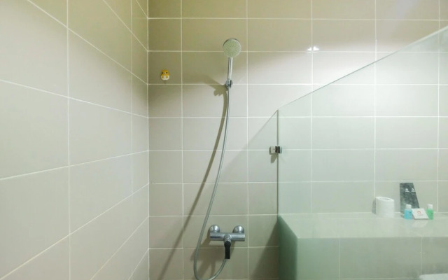 Spacious 2BR Springhill Terrace Apartment