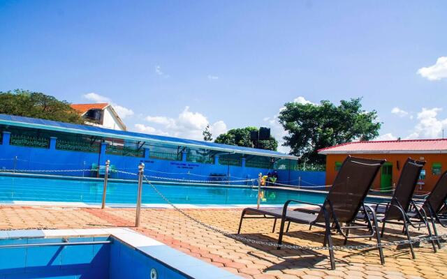 Masindi Hotel