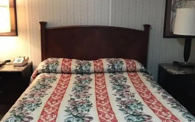 Royale Coach Motor Lodge