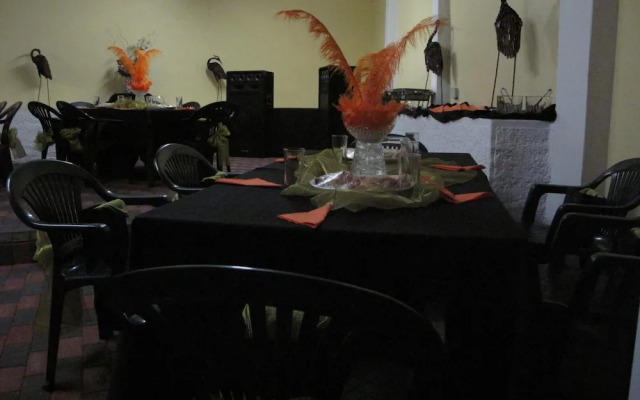 The Crescent Guesthouse