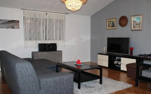 King Size Apartment with Private Pool