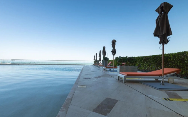 Beachfront Paradise With Outstanding Sunset Views