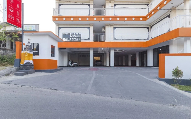 RedDoorz Near Balangan Beach Bali