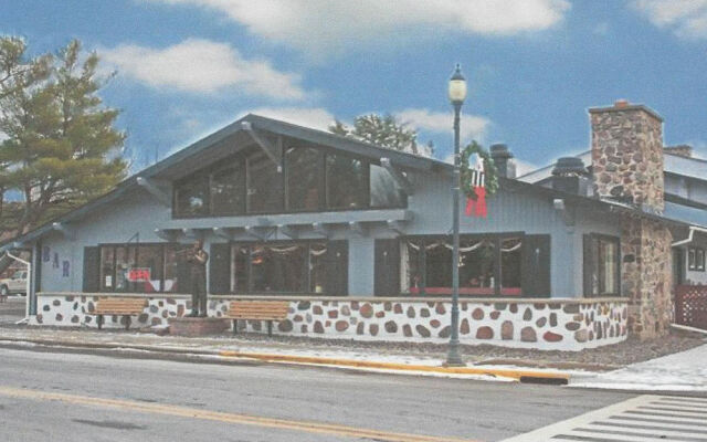 Oneida Village Inn