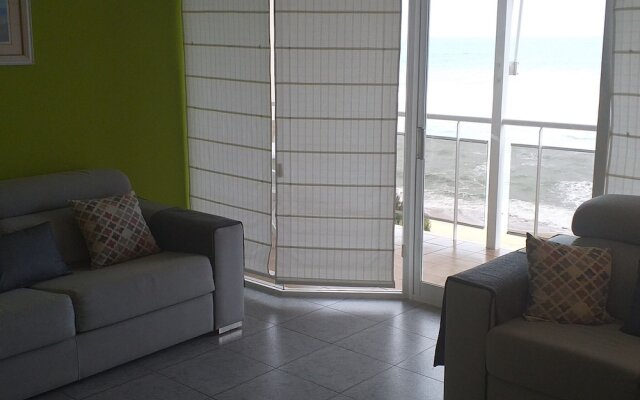 Cozy Apartment in Sant Vicenç de Montalt With Swimming Pool