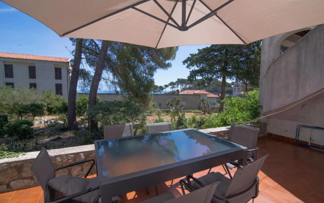 Villa Garina 1