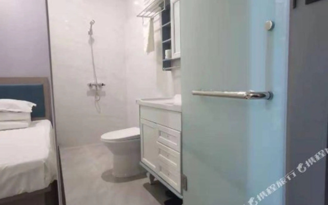 Yijia Hotel