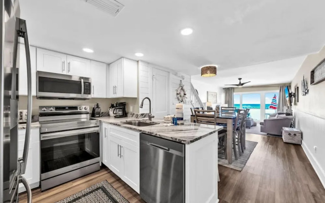 Pirate Cove Villas #111