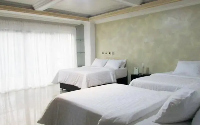 Hotel Los Robles Cali