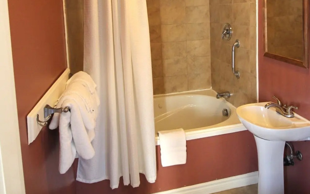 Seawind Landing Country Inn