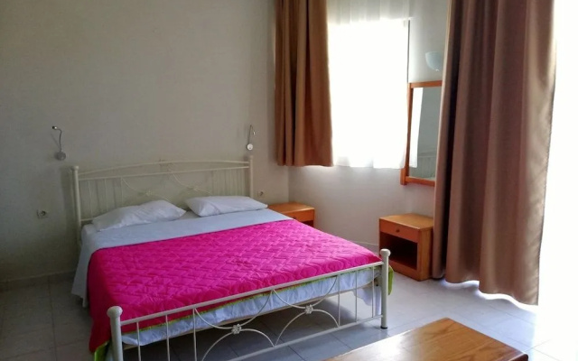 Ivory Hotel