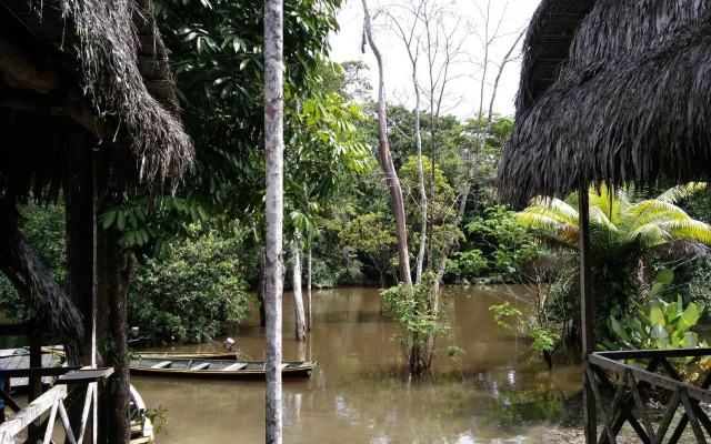 Lodge Jungle Wolf Expeditions