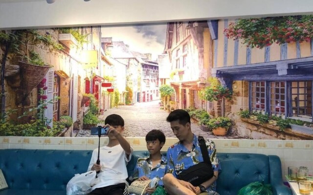 Hanh Nguyen Gems Hotel and Spa