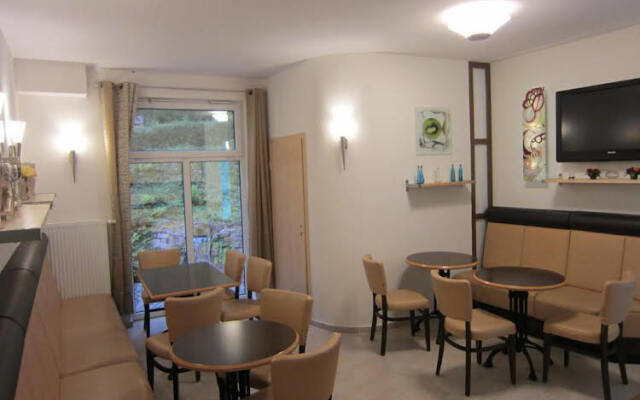 Hotel & Gasthaus Sterngrund