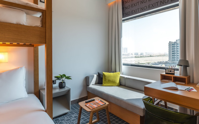 Studio One Hotel