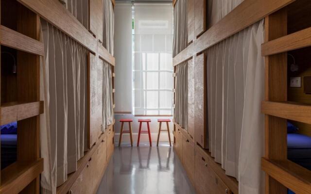 Acolá Hostel