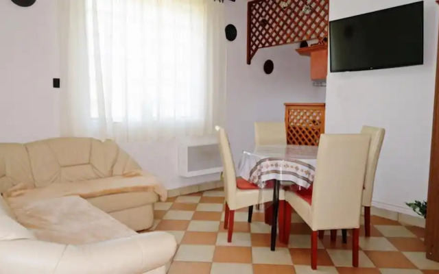 Apartment- 4 1 2 in Zalakaros