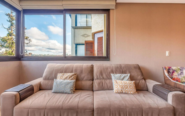 Vale das Hortênsias 204 II