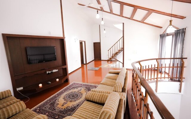 Stylish 5 Bedroom Villa With Private Pool