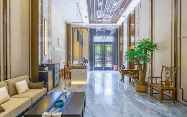 Zijin No.1 Hotel(Wanda Plaza, Guanshan lake, Guiyang)