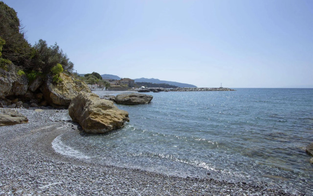 Apollon Apartments