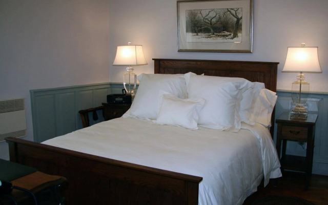 The Mariner King Inn