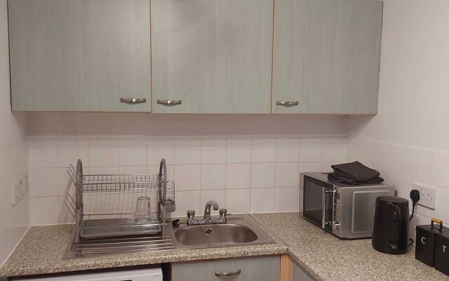 Lovely 2-bed Apartment in Milton Keynes
