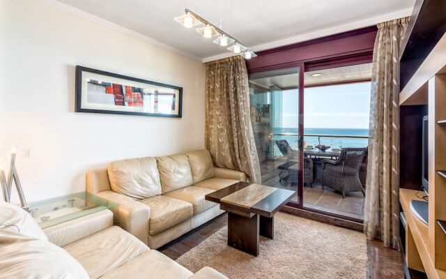 Magnificent 1st Line Beach Condo, Panoramic Sea Views