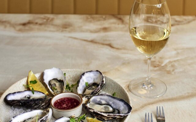 The Sebel Quay West Suites Sydney