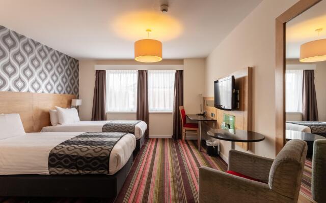 Holiday Inn Newcastle Jesmond by IHG