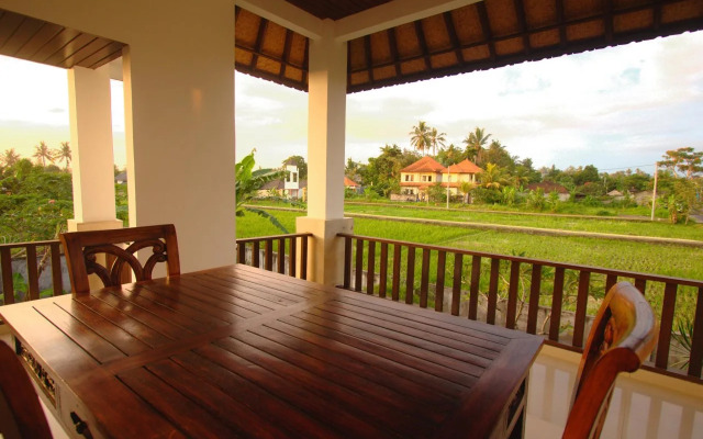 Yuliati Villa